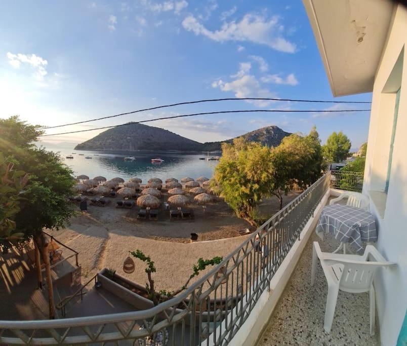 Big Apartment On The Beach Tolón Dış mekan fotoğraf